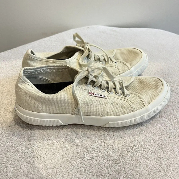 Superga Women Ivory Canvas Classic Sneaker 39.5/8 2750 Cotu Flat Shoe *Run Small - Picture 4 of 11